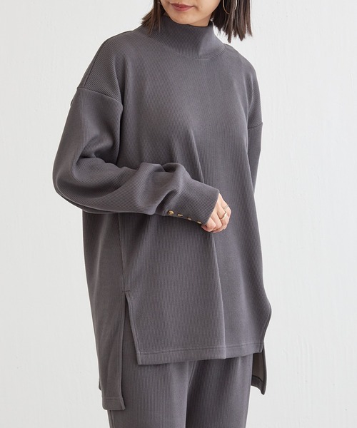 BONbazaar（ボンバザール）の「リブカットチュニックトップス（Tシャツ/カットソー・レディース・チャコールグレー/アイボリー/ブラック・FREE）」の3枚目の写真