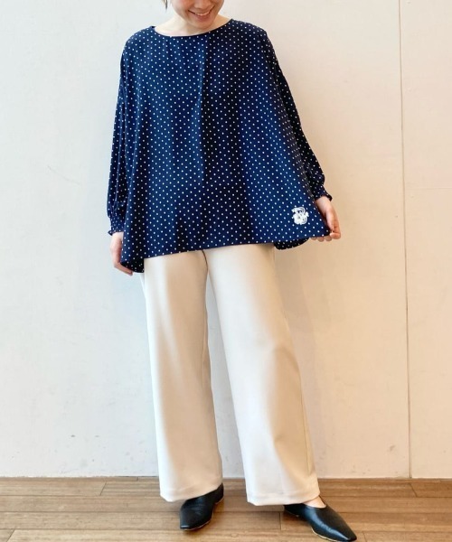 BEARDSLEY（ビアズリー）の「B刺繍ドットブラウス（シャツ/ブラウス・レディース・ネイビー/ブラック・FREE）」の2枚目の写真