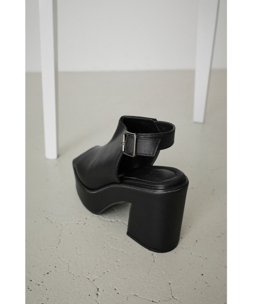 AZUL by moussy(アズールバイマウジー)の「OPEN TOE BOOTIE SANDAL/オープントーブーティーサンダル(サンダル・レディース・ライトベージュ/ブラック・SMALL/LARGE/MEDIUM)」の19枚目の写真