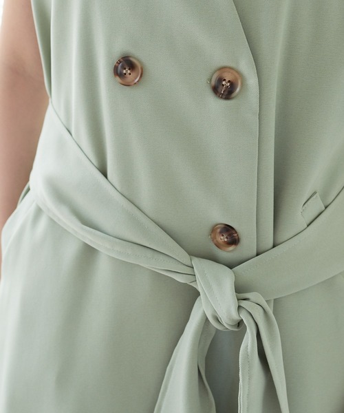 ECRIRE（エクリール）の「【TOMOコラボ】サイドスリットロングジレベスト（ワンピース・レディース・ブラック/ベージュ/ライトグリーン/モカ・M/L）」の14枚目の写真