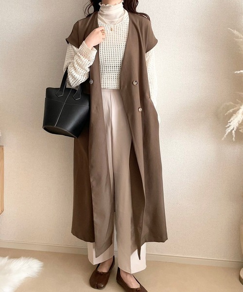 ECRIRE（エクリール）の「【TOMOコラボ】サイドスリットロングジレベスト（ワンピース・レディース・ブラック/ベージュ/ライトグリーン/モカ・M/L）」の5枚目の写真