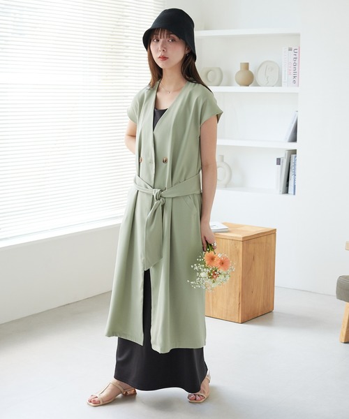 ECRIRE（エクリール）の「【TOMOコラボ】サイドスリットロングジレベスト（ワンピース・レディース・ブラック/ベージュ/ライトグリーン/モカ・M/L）」の19枚目の写真