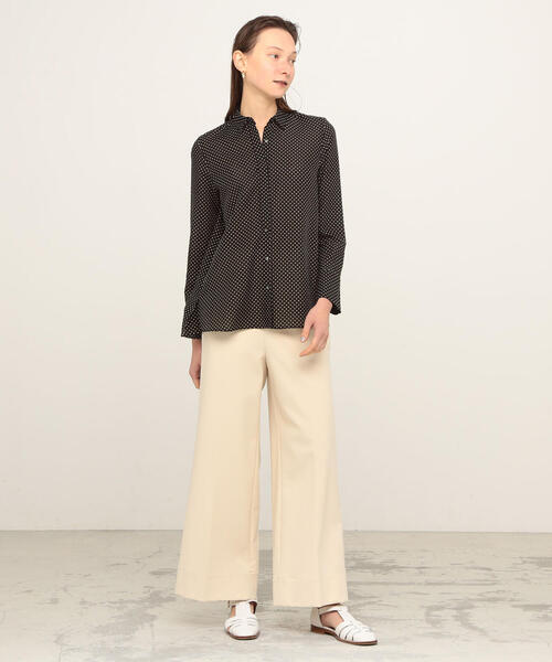 TOMORROWLAND （トゥモローランド）の「ハイツイストポンチ ワイドパンツ（その他パンツ・レディース・ネイビー/ライトベージュ・36/34）」の5枚目の写真