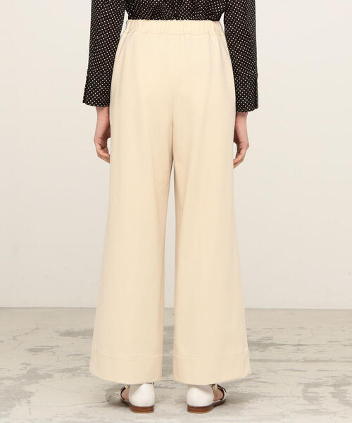 TOMORROWLAND （トゥモローランド）の「ハイツイストポンチ ワイドパンツ（その他パンツ・レディース・ネイビー/ライトベージュ・36/34）」の9枚目の写真