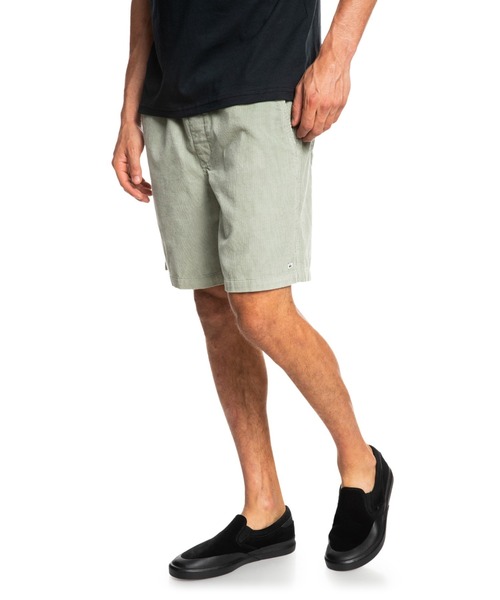 Quiksilver(クイックシルバー)の「TAXER CORD 18/クイックシルバーコーデュロイショートパンツ(その他パンツ・メンズ・カーキ/ベージュ/ネイビー/ブラック・SMALL/MEDIUM/LARGE/X-LARGE)」の4枚目の写真
