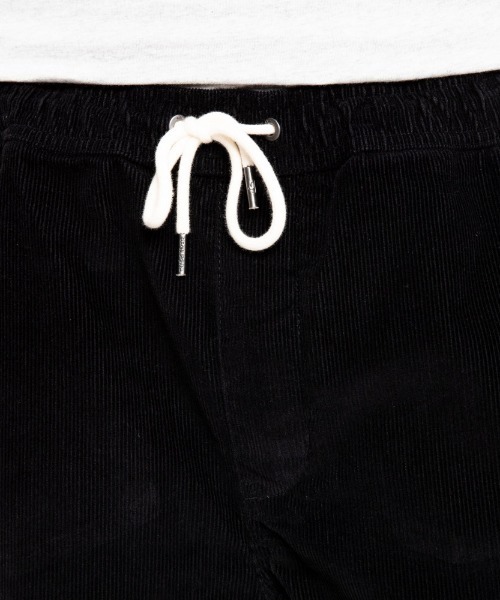Quiksilver(クイックシルバー)の「TAXER CORD 18/クイックシルバーコーデュロイショートパンツ(その他パンツ・メンズ・カーキ/ベージュ/ネイビー/ブラック・SMALL/MEDIUM/LARGE/X-LARGE)」の13枚目の写真