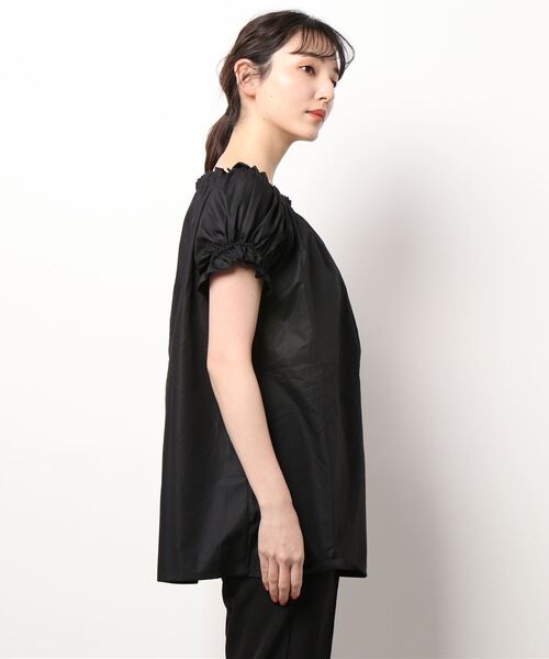 Maunaloa(マウナロア)の「【Maunaloa】パフフレンチ袖ブラウス(シャツ/ブラウス・レディース・ブラック/ホワイト・L/M/S)」の5枚目の写真