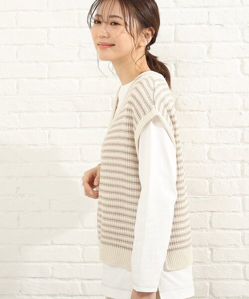 SHOO・LA・RUE（シューラルー）の「◆リネンライクざっくりベスト（ベスト・レディース・ライトグリーン/サンドベージュ/ホワイト系5/イエロー系2・00）」の11枚目の写真