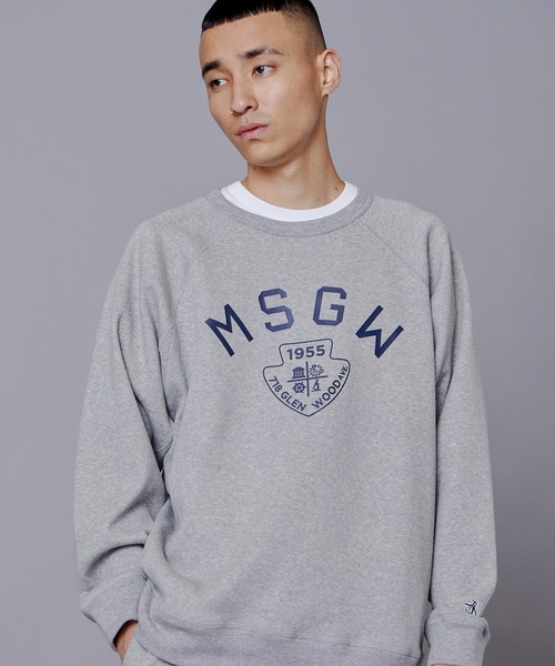 penguin BY MUNSINGWEAR(ペンギン バイ マンシングウェア)の「ペンギン バイ マンシングウェア トレーニングスウェットダブルフェイス メンズ ユニセックス ウェア スポーツウェア ゴルフ(スウェット・メンズ・ネイビー/グレー・L/XL/S/M)」の1枚目の写真