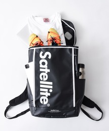 Satellite | 3- 高撥水バックパック  WATERPROOF 高耐水圧74297mm(バックパック/リュック)