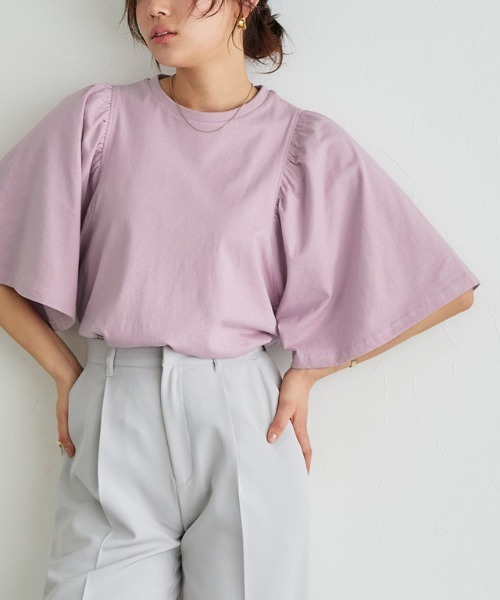 Pierrot（ピエロ）の「ギャザースリーブTシャツ（Tシャツ/カットソー・レディース・ブラック/オフホワイト/サンドベージュ/ラベンダー/ブルー系その他/イエロー系その他/オレンジ系その他/チャコール/テラコッタ/ブラウン/ネイビー/ブルー/グレー系その他/ライトピンク/ブルー系その他2・M/L）」の14枚目の写真