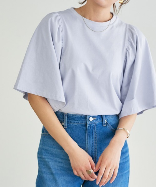 Pierrot（ピエロ）の「ギャザースリーブTシャツ（Tシャツ/カットソー・レディース・ブラック/オフホワイト/サンドベージュ/ラベンダー/ブルー系その他/イエロー系その他/オレンジ系その他/チャコール/テラコッタ/ブラウン/ネイビー/ブルー/グレー系その他/ライトピンク/ブルー系その他2・M/L）」の11枚目の写真