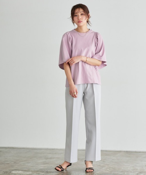 Pierrot（ピエロ）の「ギャザースリーブTシャツ（Tシャツ/カットソー・レディース・ブラック/オフホワイト/サンドベージュ/ラベンダー/ブルー系その他/イエロー系その他/オレンジ系その他/チャコール/テラコッタ/ブラウン/ネイビー/ブルー/グレー系その他/ライトピンク/ブルー系その他2・M/L）」の21枚目の写真