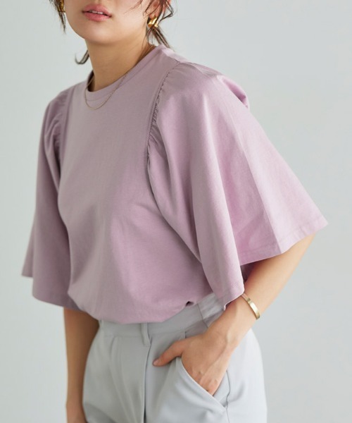 Pierrot（ピエロ）の「ギャザースリーブTシャツ（Tシャツ/カットソー・レディース・ブラック/オフホワイト/サンドベージュ/ラベンダー/ブルー系その他/イエロー系その他/オレンジ系その他/チャコール/テラコッタ/ブラウン/ネイビー/ブルー/グレー系その他/ライトピンク/ブルー系その他2・M/L）」の22枚目の写真