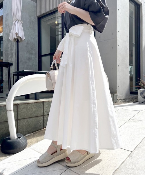 OLIVE des OLIVE(オリーブデオリーブ)の「【WEB限定カラー有】ウエストリボンタックフレアスカート(スカート・レディース・ホワイト/ブラック/パープル/オフホワイト/ライトブラウン・FREE)」の16枚目の写真