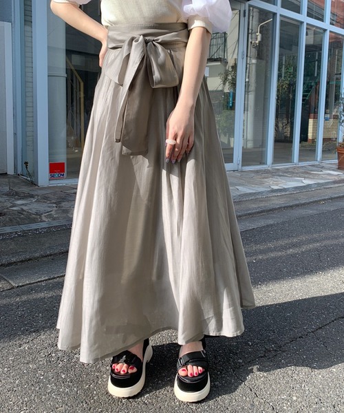 OLIVE des OLIVE(オリーブデオリーブ)の「【WEB限定カラー有】ウエストリボンタックフレアスカート(スカート・レディース・ホワイト/ブラック/パープル/オフホワイト/ライトブラウン・FREE)」の19枚目の写真