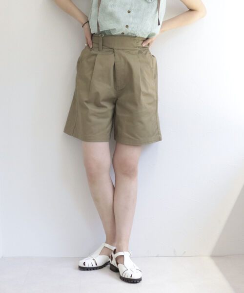 UNIVERSAL OVERALL(ユニバーサルオーバーオール)の「【UNIVERSAL OVERALL/ユニバーサルオーバーオール】GURKHA SHORTS グルカショーツ(その他パンツ・レディース・ブラック/カーキ/ベージュ・MEDIUM/SMALL)」の7枚目の写真