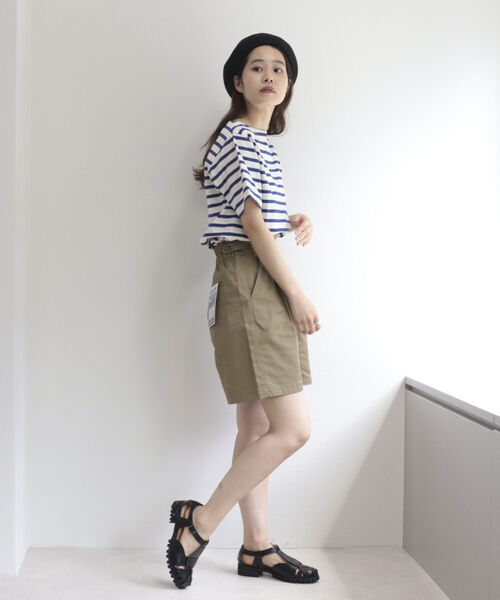 UNIVERSAL OVERALL(ユニバーサルオーバーオール)の「【UNIVERSAL OVERALL/ユニバーサルオーバーオール】GURKHA SHORTS グルカショーツ(その他パンツ・レディース・ブラック/カーキ/ベージュ・MEDIUM/SMALL)」の10枚目の写真