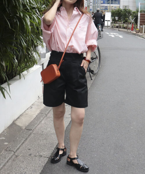 UNIVERSAL OVERALL(ユニバーサルオーバーオール)の「【UNIVERSAL OVERALL/ユニバーサルオーバーオール】GURKHA SHORTS グルカショーツ(その他パンツ・レディース・ブラック/カーキ/ベージュ・MEDIUM/SMALL)」の19枚目の写真