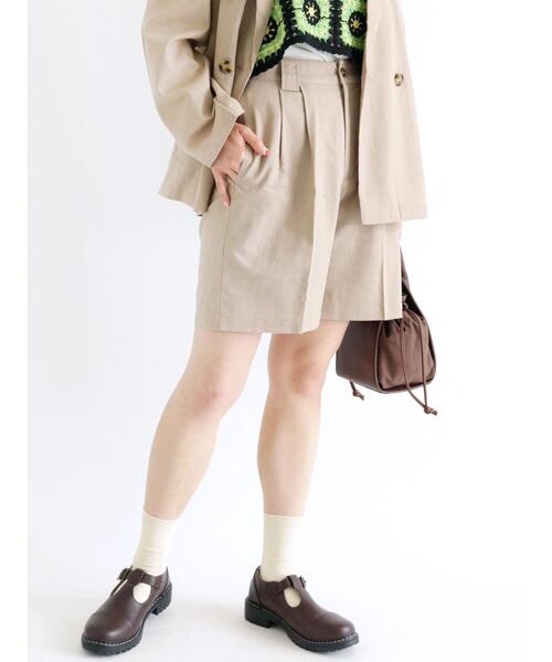 ehka sopo（エヘカソポ）の「リネン混タックショートパンツ(セットアップ可)（その他パンツ・レディース・ベージュ/グリーン/キナリ・ﾌﾘ-）」の14枚目の写真