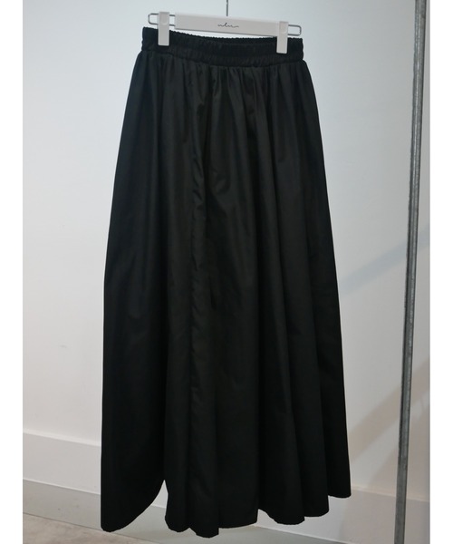 ulu（ウル）の「Volume shaka longflare skirt（スカート・レディース・ブラック・FREE）」の10枚目の写真