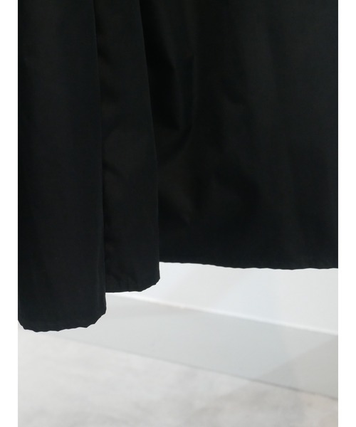 ulu（ウル）の「Volume shaka longflare skirt（スカート・レディース・ブラック・FREE）」の3枚目の写真