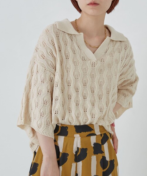 PUBLUX(パブリュクス)の「PUBLUX/パブリュクス ウェーブ編みスキッパーニットポロTシャツ(Tシャツ/カットソー・レディース・グリーン/ライトパープル/イエロー/ブラック/アイボリー・フリ-)」の17枚目の写真