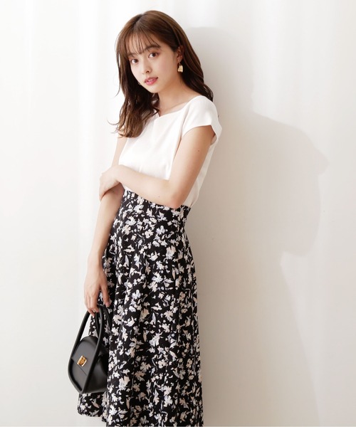 PROPORTION BODY DRESSING（プロポーションボディドレッシング）の「デコルテハートカラーフレンチスリーブニット / 1212270600（ニット/セーター・レディース・オレンジ/ブルー/ブラック/オフホワイト・FREE）」の2枚目の写真