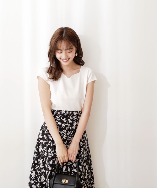 PROPORTION BODY DRESSING（プロポーションボディドレッシング）の「デコルテハートカラーフレンチスリーブニット / 1212270600（ニット/セーター・レディース・オレンジ/ブルー/ブラック/オフホワイト・FREE）」の9枚目の写真