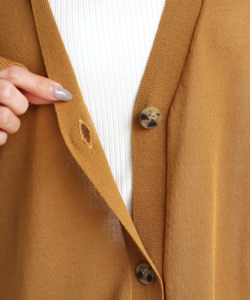 andme（アンドミー）の「オーバーサイズシアーニットカーディガン（カーディガン/ボレロ・レディース・ブラック/オフホワイト/ブラウン/パープル/イエロー/オリーブ/レンガ/モカ/グリーン/ライトグレー・M）」の17枚目の写真