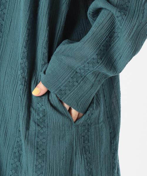 IENA LA BOUCLE(イエナラブークル)の「IENA LA BOUCLE IND ドビーストライプクルタシャツ(シャツ/ブラウス・レディース・ホワイト/ピンク/グリーン・FREE)」の22枚目の写真