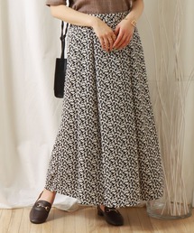 libelle more | デシン花柄タックフレアースカート(スカート)