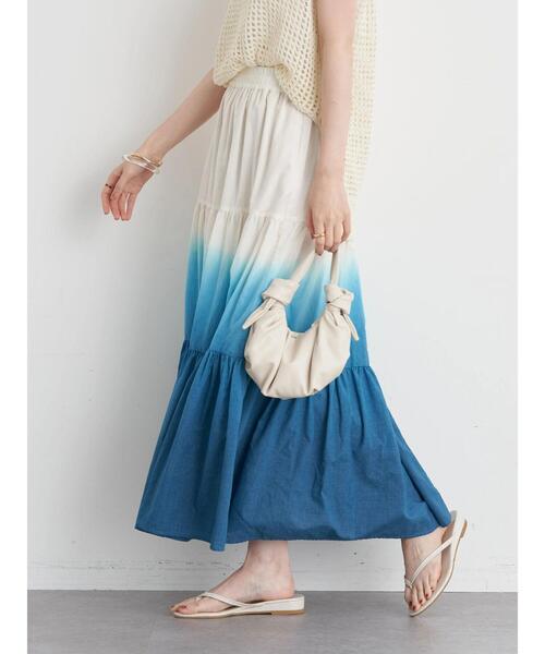 earth music&ecology(アースミュージックアンドエコロジー)の「段染めティアードスカート(スカート・レディース・ベージュ/ブルーグリーン・FREE)」の21枚目の写真