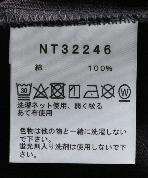 THE NORTH FACE(ザノースフェイス)の「【THE NORTH FACE/ザノースフェイス】 SSBigSoldTee/NT32246/ユニセックス(Tシャツ/カットソー・メンズ・ホワイト/ブラック・SMALL/MEDIUM/LARGE/X-LARGE)」の4枚目の写真