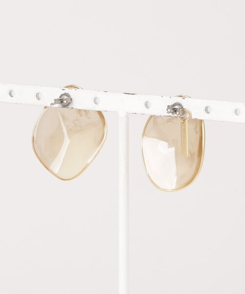 The Rule(ザルール)の「The Rule ザルール:Horn stud pierced earring:マーブル オーバルフォルムスタッドピアス(ピアス(両耳用)・レディース・ベージュ/グレー・FREE)」の8枚目の写真