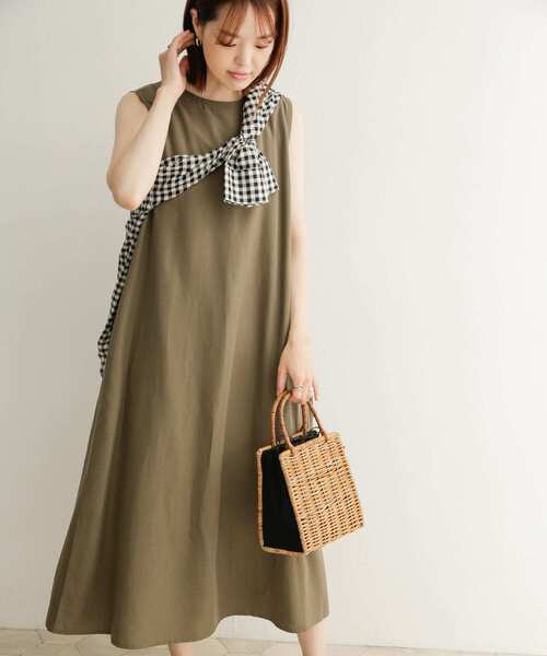 URBAN RESEARCH DOORS（アーバンリサーチドアーズ）の「ショルダータックフレアワンピース（ワンピース・レディース・ベージュ/カーキ/オレンジ系その他・MEDIUM）」の21枚目の写真