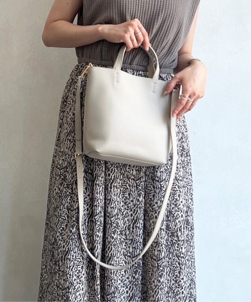 Chez toi(シェトワ)の「ミディーショルダー(ショルダーバッグ・レディース・ライトグレー/ブラック/アイボリー/グリーン系その他/ピンク系その他/モカ/グリーン・FREE)」の19枚目の写真