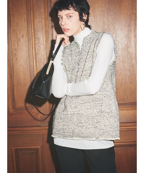 Mila Owen（ミラオーウェン）の「クラスプバッグ（ショルダーバッグ・レディース・ライトグレー/ブラック/ボルドー・FREE）」の4枚目の写真