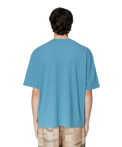 DIESEL（ディーゼル）の「メンズ Tシャツ エンボスロゴ（Tシャツ/カットソー・メンズ・ホワイト/ピンク/グリーン・XX-LARGE/X-SMALL/XXX-LARGE/MEDIUM/SMALL/LARGE/X-LARGE）」の14枚目の写真