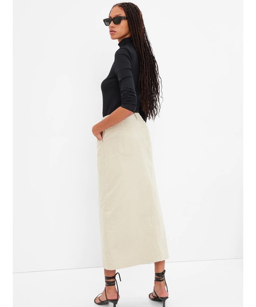 GAP（ギャップ）の「コーデュロイ マキシスカート（スカート・レディース・ブラウン/ホワイト系その他・2/0/4/6/8/10/00/000）」の9枚目の写真