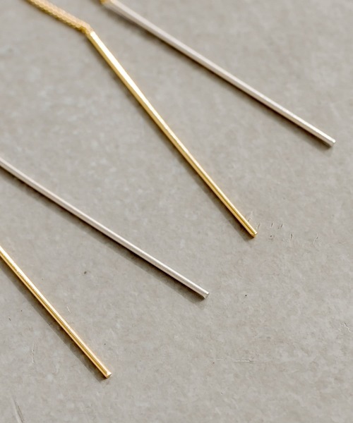 PAPILLONNER（パピヨネ）の「バイカラースイングピアス/PAPILLONNER/パピヨネ（ピアス（両耳用）・レディース・ゴールド・FREE）」の4枚目の写真