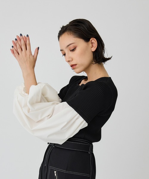 UNITED TOKYO（ユナイテッドトウキョウ）の「ボリュームスイッチングニット（ニット/セーター・レディース・ホワイト/ブラック・FREE）」の6枚目の写真