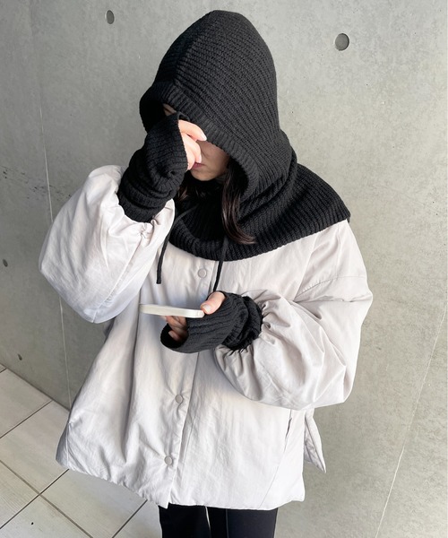 StyleSea(スタイルシー)の「フードデザインバラクラバ&アームウォーマーセット(ネックウォーマー/スヌード・レディース・ブラック/ライトベージュ・FREE)」の8枚目の写真