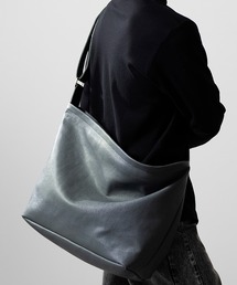 CLEL(�N���C��)�́yCLEL�zLoose Big Crossbody Shoulder Bag/���[�Y �r�b�O �������|�� �V�����_�[�o�b�O(�V�����_�[�o�b�O)