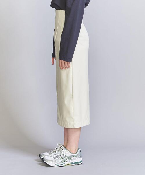 BEAUTY&YOUTH UNITED ARROWS（ビューティーアンドユースユナイテッドアローズ）の「フェイクレザー タイトスカート（スカート・レディース・オフホワイト/ブラック・S/M）」の4枚目の写真