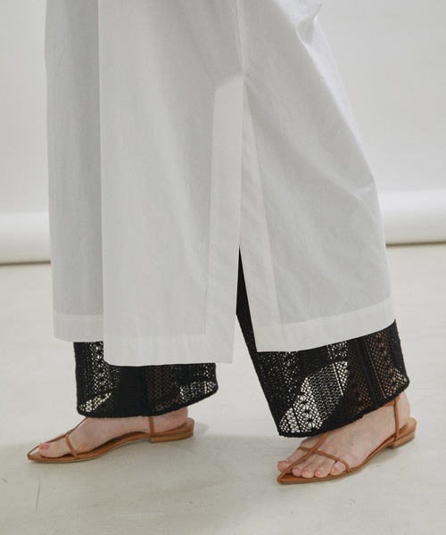 SALON adam et rope'(サロン アダム エ ロペ)の「レースアップボリュームスリーブワンピース(ワンピース・レディース・ブラック/ホワイト/グリーン系その他2・FREE)」の20枚目の写真