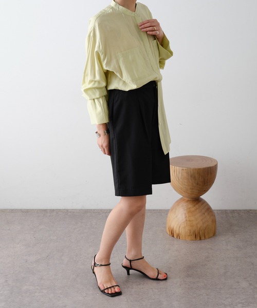 Omekashi（オメカシ）の「ギャザースリーブシャツ（シャツ/ブラウス・レディース・ライム/オフホワイト/ネイビー/ブラック/ピンク/ブラウン/ホワイト・FREE）」の21枚目の写真