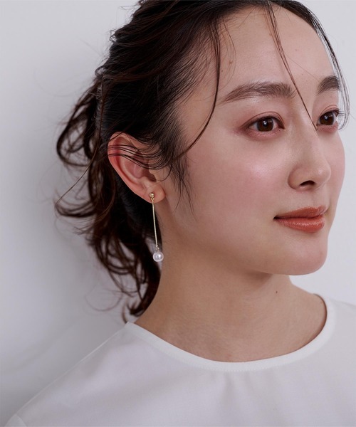 UR'S（ユアーズ）の「ﾛﾝｸﾞﾊﾟｰﾙﾋﾟｱｽ（ピアス（両耳用）・レディース・シルバー/ゴールド・FREE）」の9枚目の写真