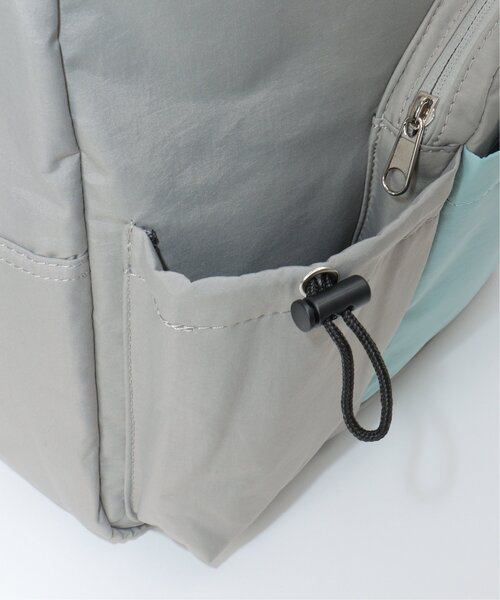 LBC（エルビーシー）の「撥水ナイロン多機能リュック（バックパック/リュック・レディース・ブラック/グレー・FREE）」の20枚目の写真