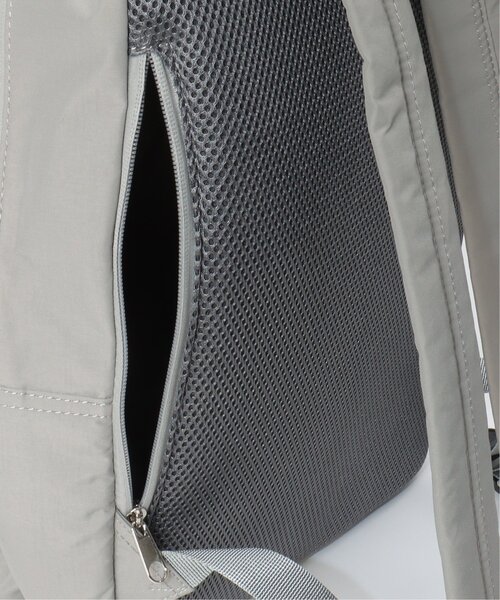 LBC（エルビーシー）の「撥水ナイロン多機能リュック（バックパック/リュック・レディース・ブラック/グレー・FREE）」の21枚目の写真